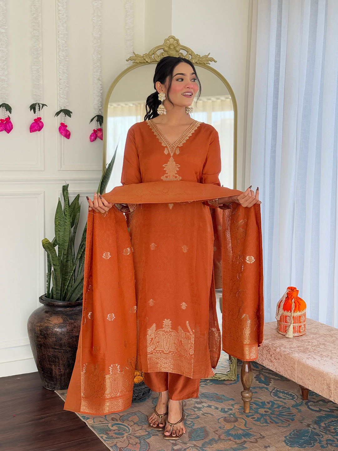OREAGE COLOURED WOMEN'S VISCOSE JACQUARD KURTA WITH PANT DUPATTA SET