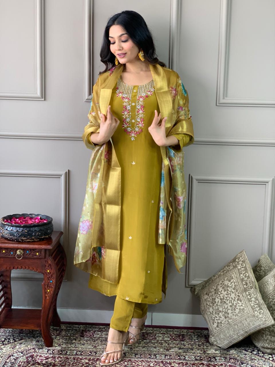YELLOW GREEN COLOURED WOMEN'S VISCOSE CHANDERI KURTA WITH PANT DUPATTA SET