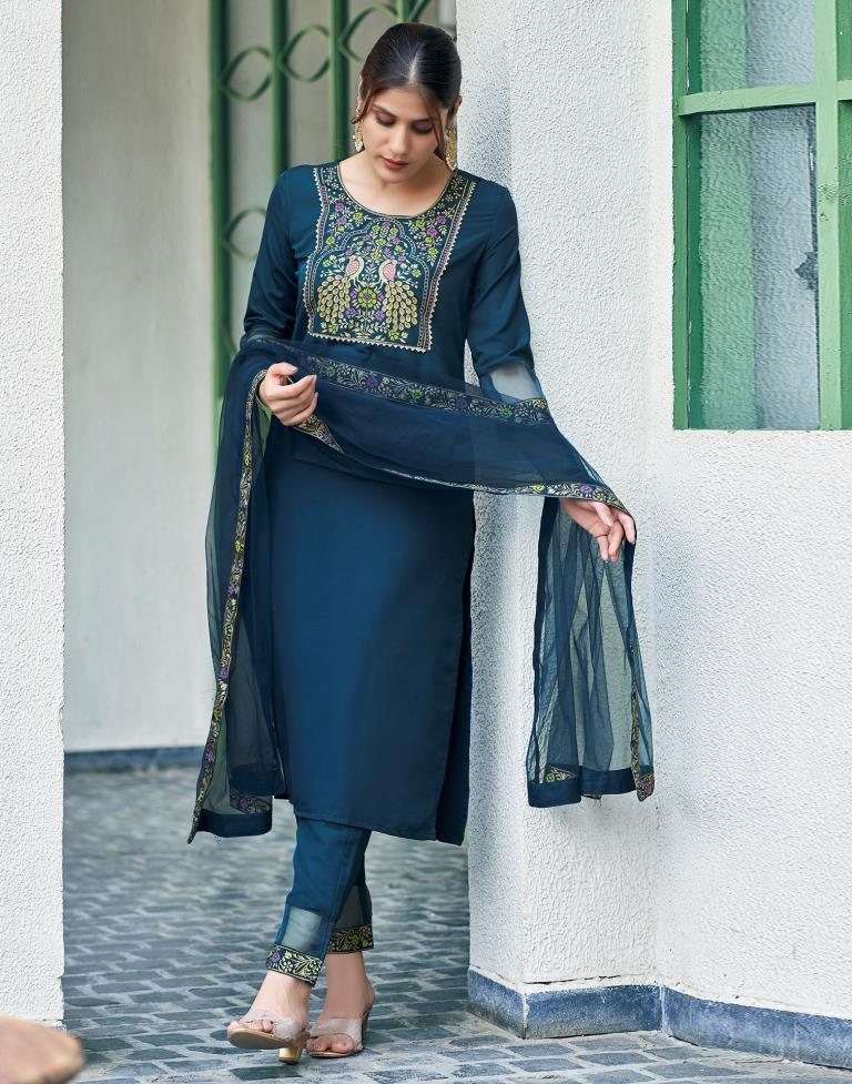 BLUE COLOURED WOMEN'S VISCOSE RAYON KURTA WITH DUPATTA SET