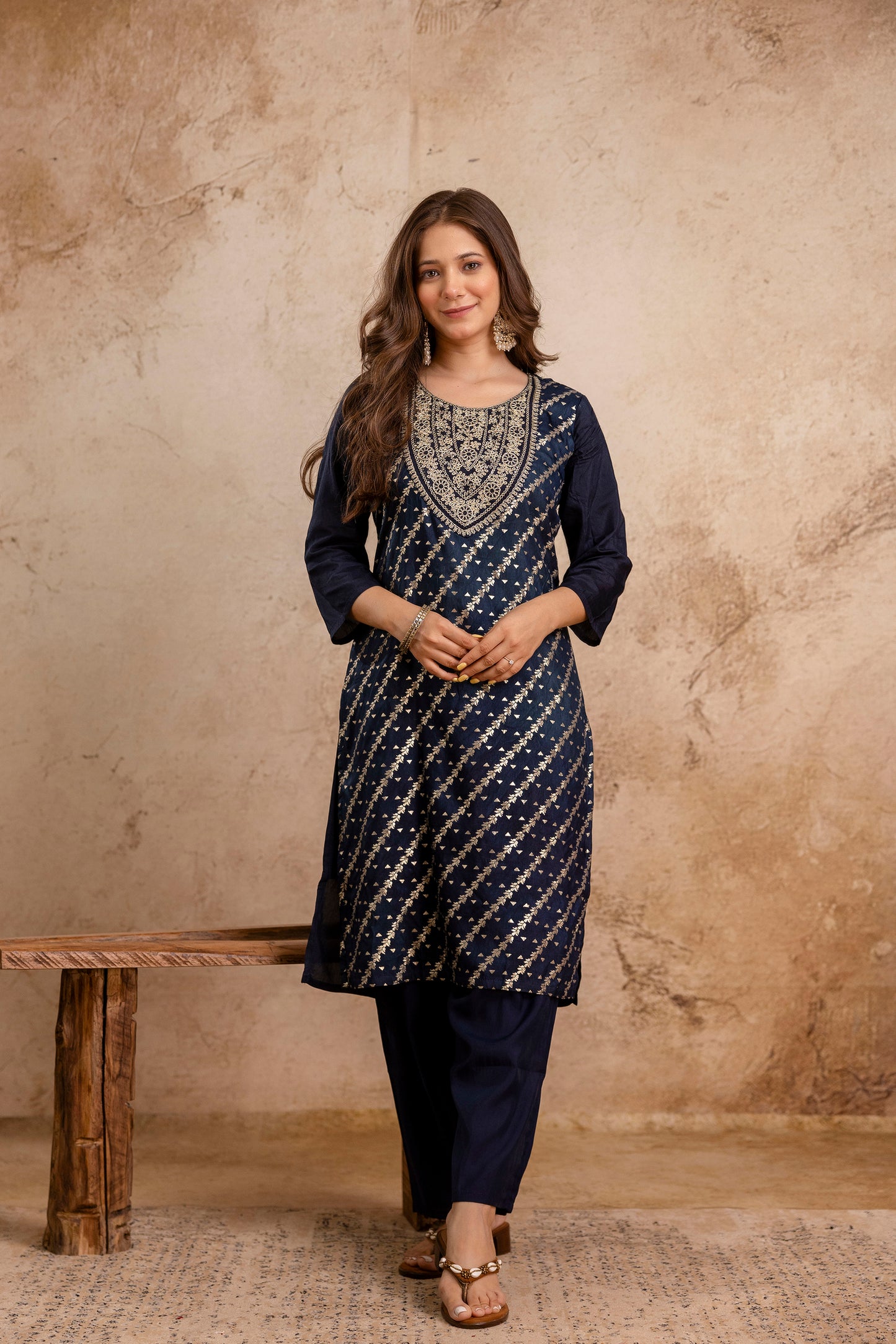 NAVY BLUE COLOURED WOMEN'S MASLIN KURTA WITH DUPATTA SET