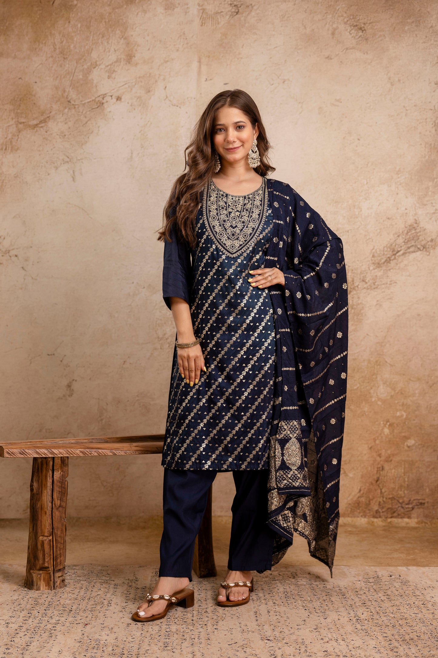 NAVY BLUE COLOURED WOMEN'S MASLIN KURTA WITH DUPATTA SET