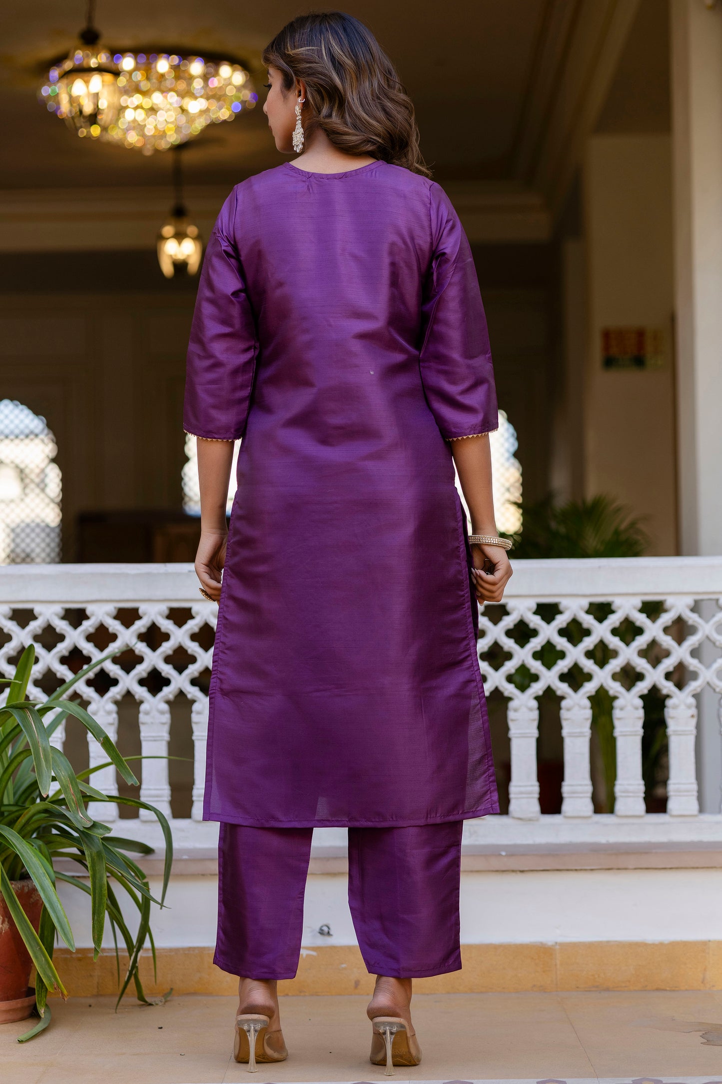 WINE COLOURED WOMEN'S PURE SILK KURTA WITH DUPATTA SET