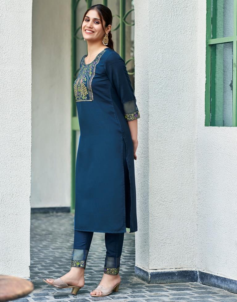BLUE COLOURED WOMEN'S VISCOSE RAYON KURTA WITH DUPATTA SET