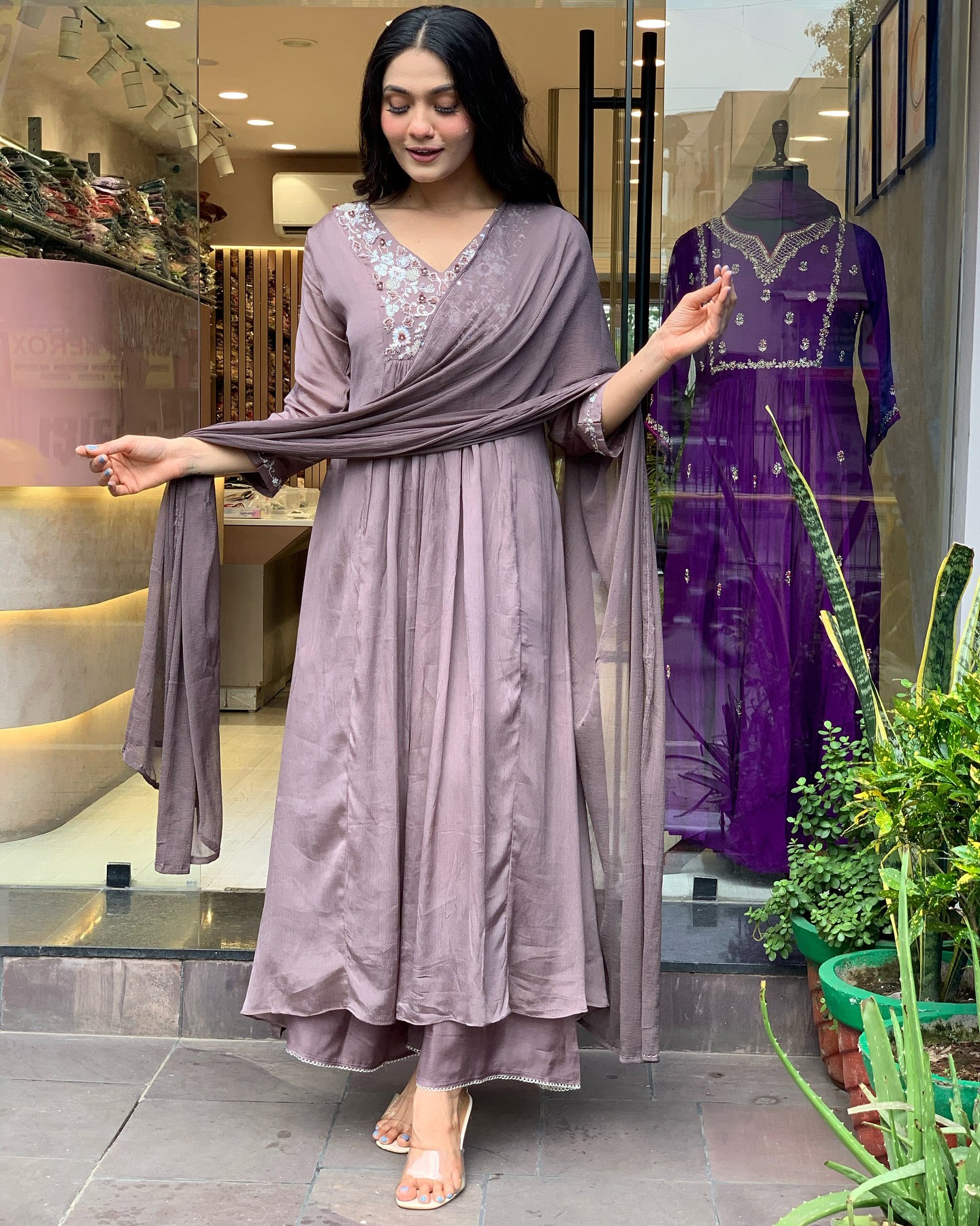 GREY COLOURED WOMEN'S VISCOSE CHINNON EMBROIDERED KURTA WITH PANT DUPATTA SET