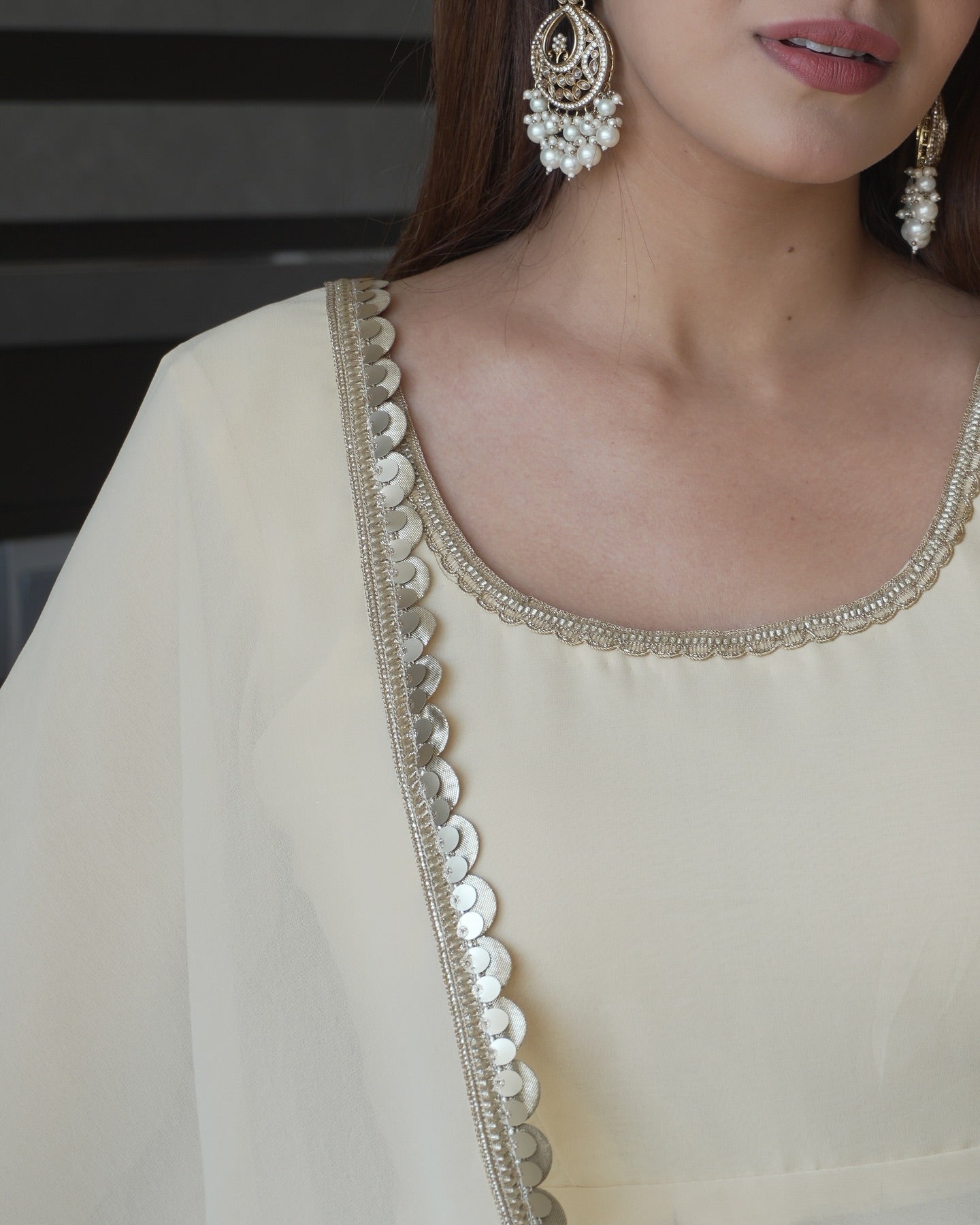 WHITE COLOURED WOMEN'S GEORGETTE EMBROIDERED KURTA WITH PANT DUPATTA SET