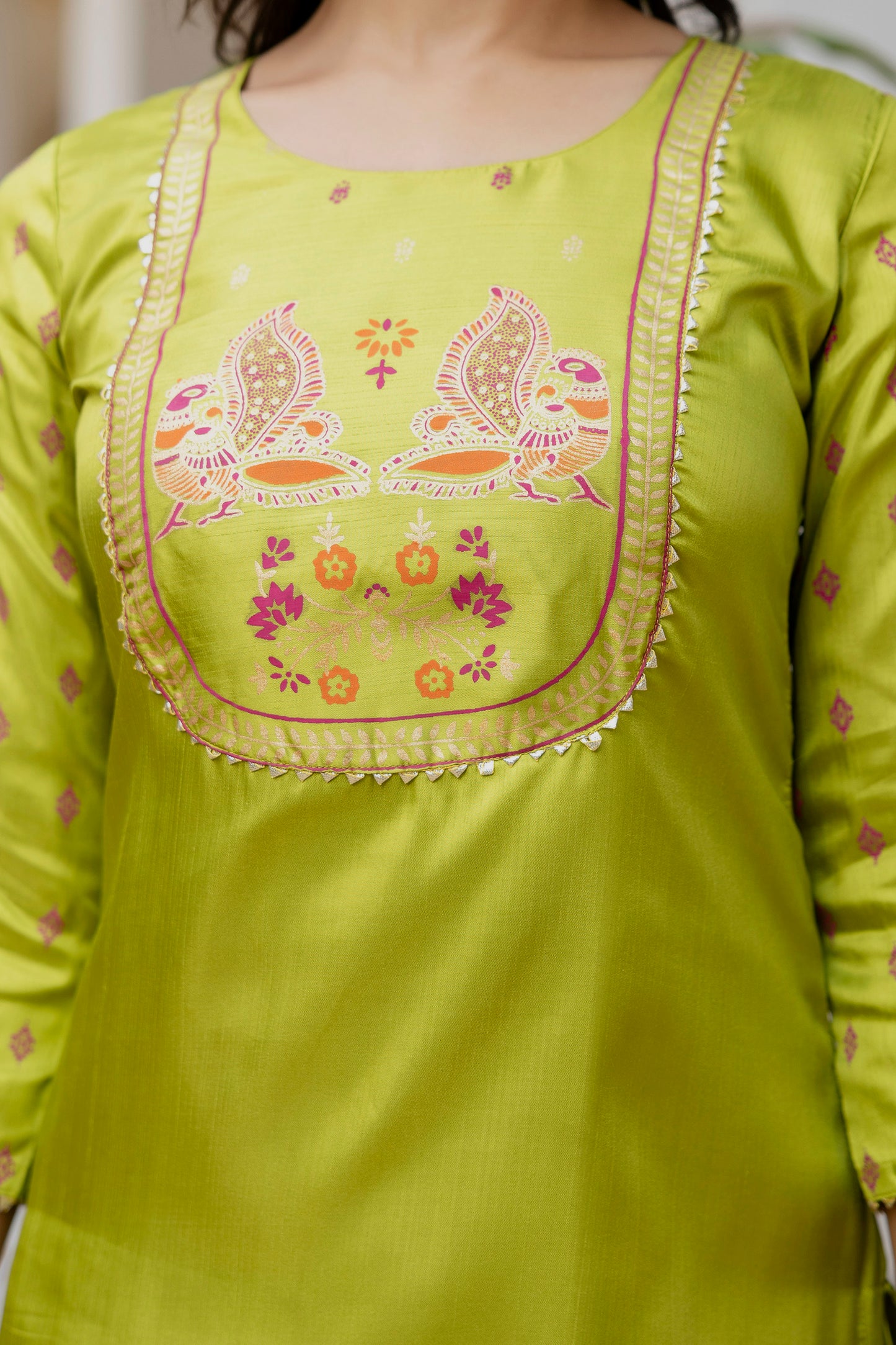 MINT GREEN COLOURED WOMEN'S P0LYSTER KURTA WITH DUPATTA SET