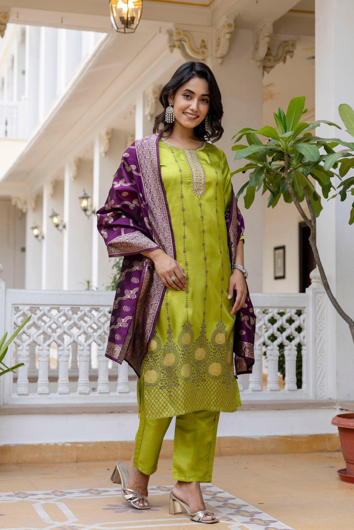 MINT GREEN COLOURED WOMEN'S PURE SILK KURTA WITH DUPATTA SET