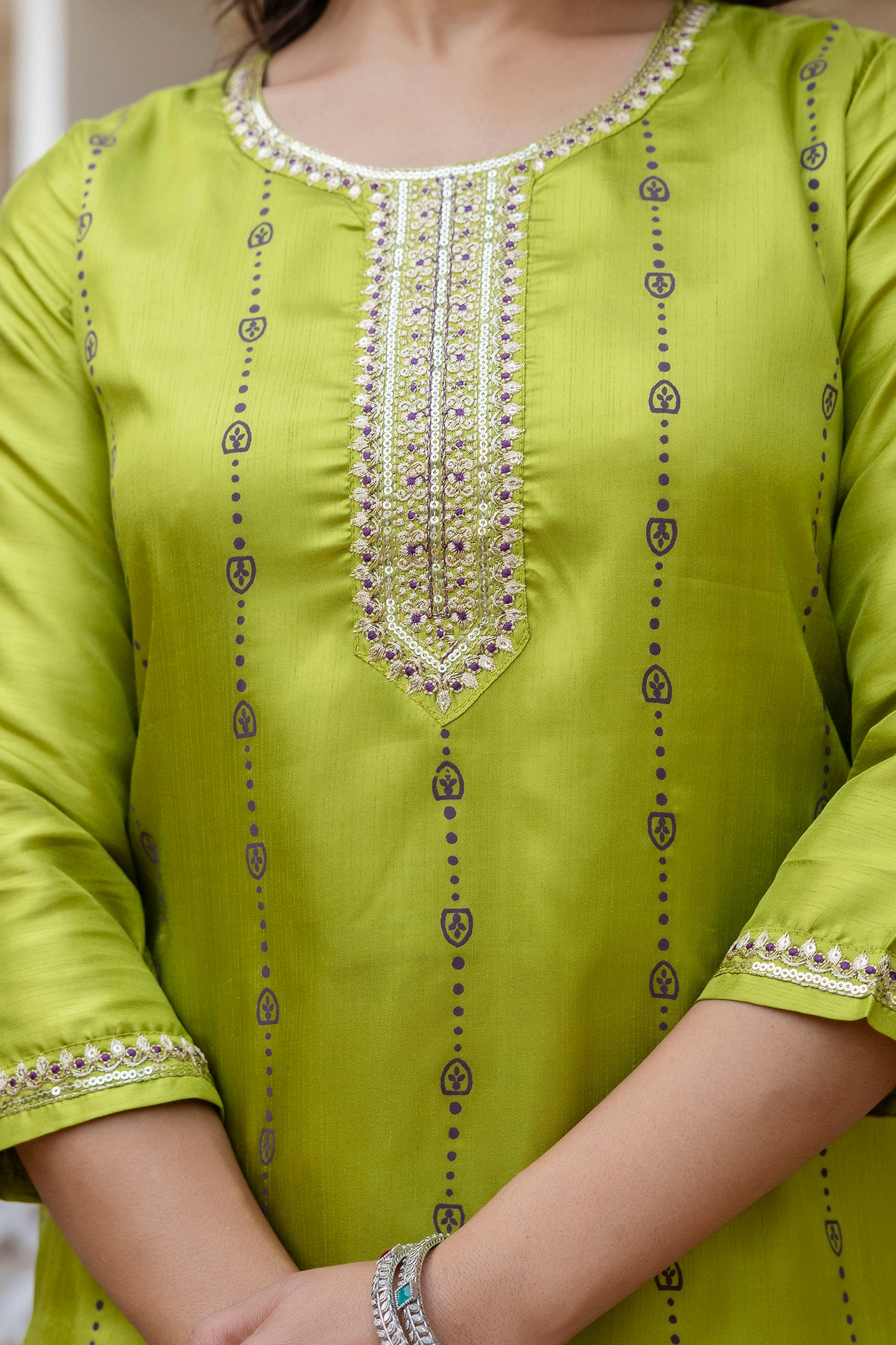 MINT GREEN COLOURED WOMEN'S PURE SILK KURTA WITH DUPATTA SET