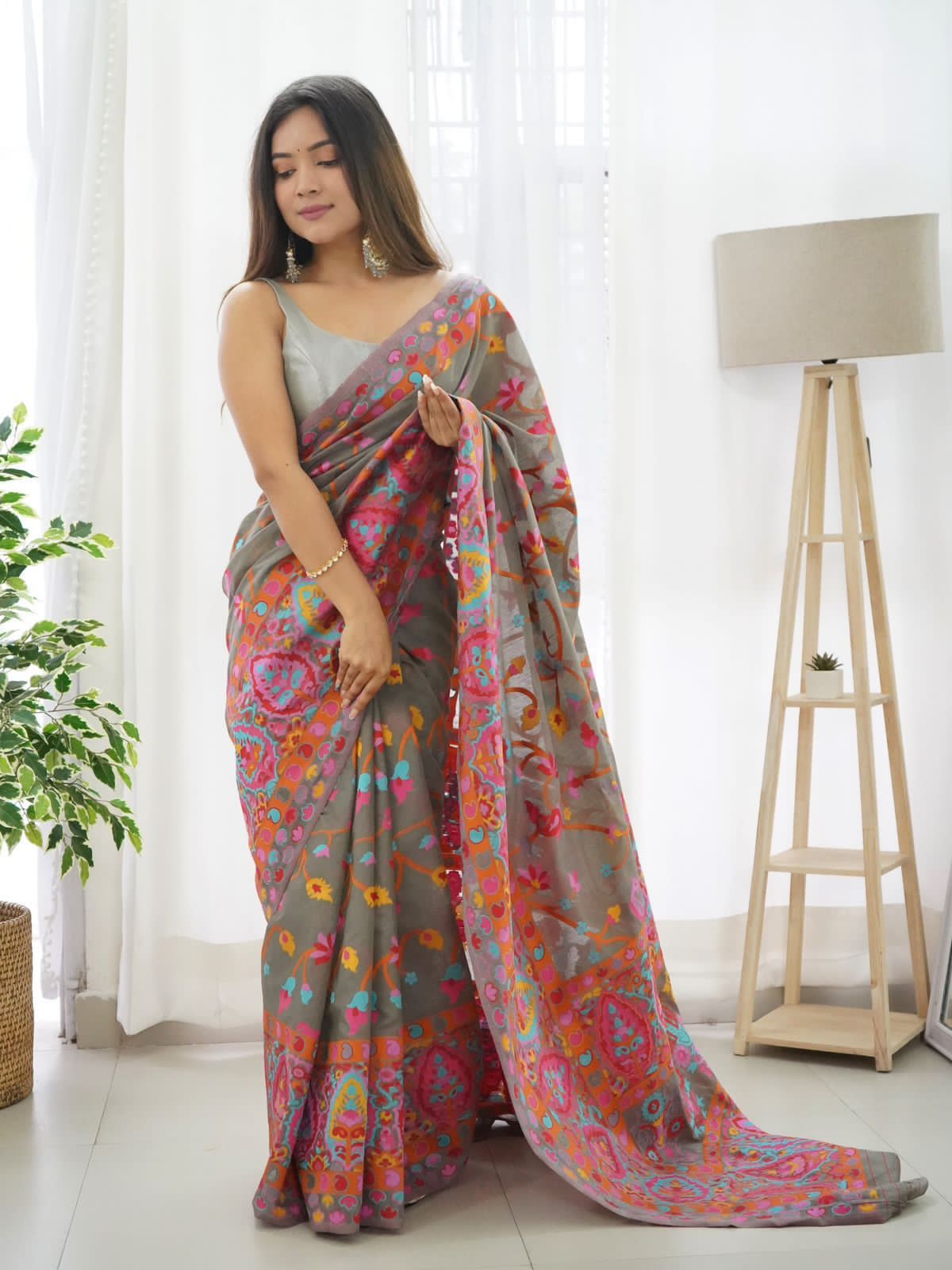 KASHMIRI WEAVING MULTIPLE COLOR THREAD WEAVING PURE ZARI WEAVING GREY