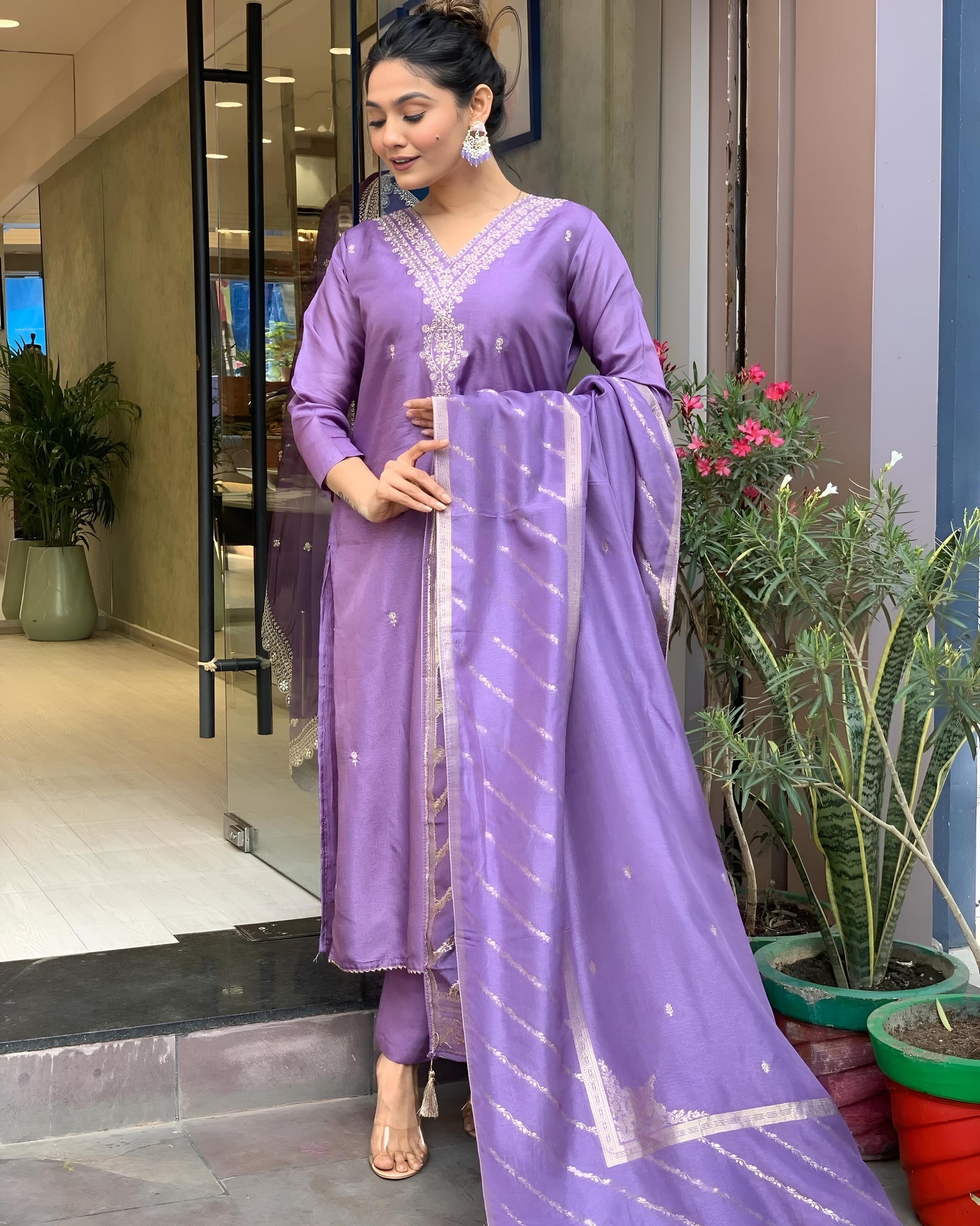 JENA LAVENDER COLOURED WOMEN'S VISCOSE CHANDERI KURTA WITH PANT DUPATTA SET