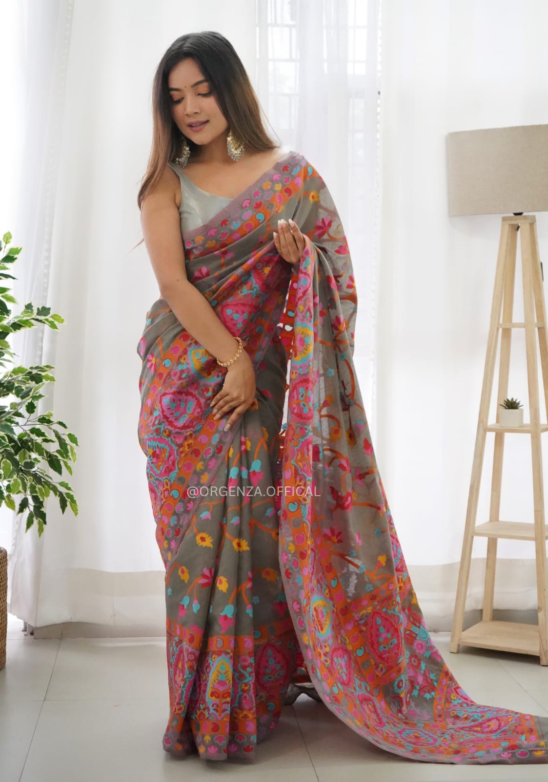 KASHMIRI WEAVING MULTIPLE COLOR THREAD WEAVING PURE ZARI WEAVING GREY