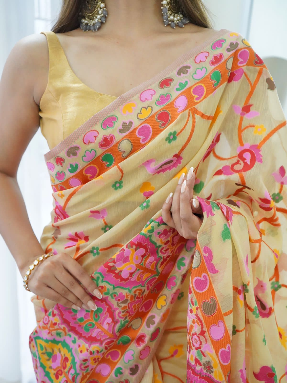 KASHMIRI WEAVING MULTIPLE COLOR THREAD WEAVING PURE ZARI WEAVING LIGHT YELLOW
