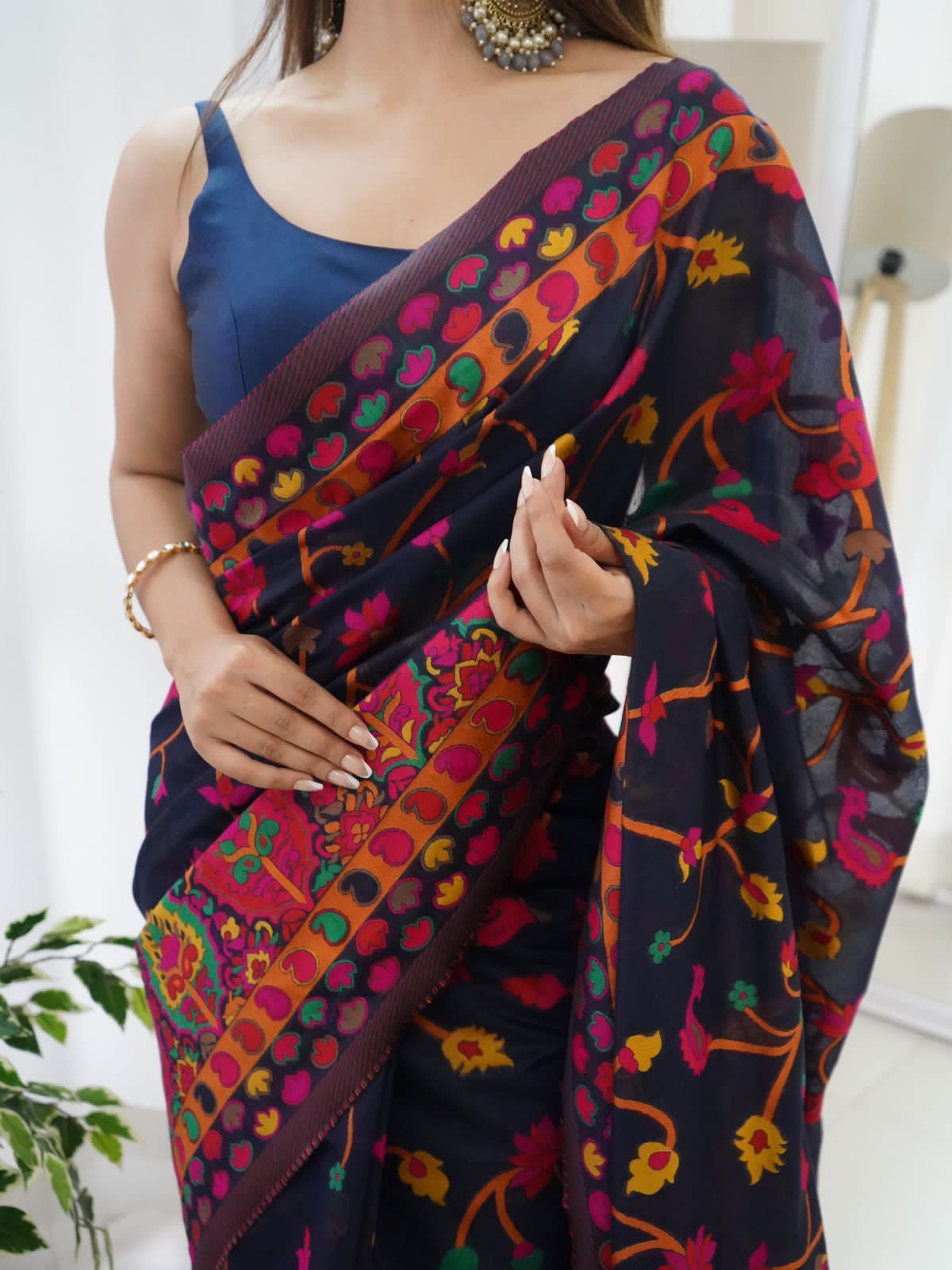 KASHMIRI WEAVING MULTIPLE COLOR THREAD WEAVING PURE ZARI WEAVING