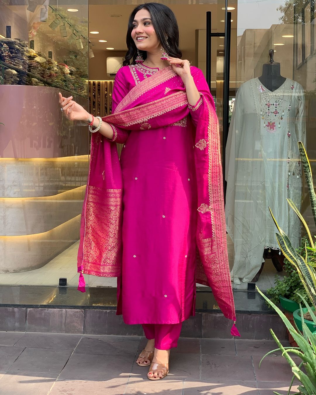 MAROON COLOURED VISCOSE CHANDERI WEAR KURTA SET