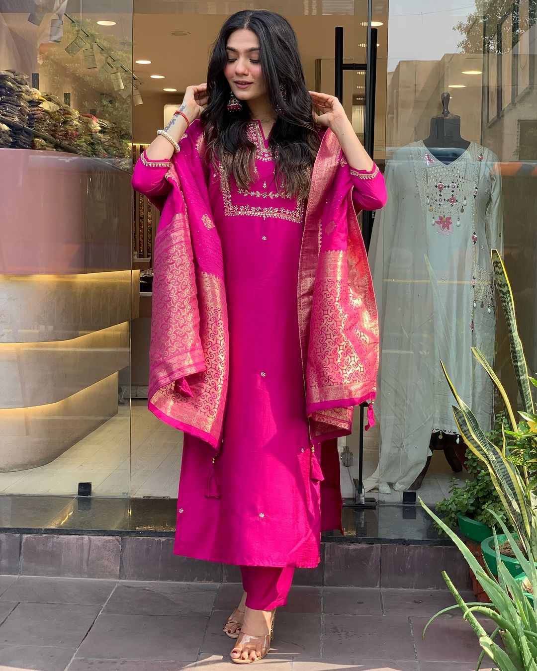 MAROON COLOURED VISCOSE CHANDERI WEAR KURTA SET