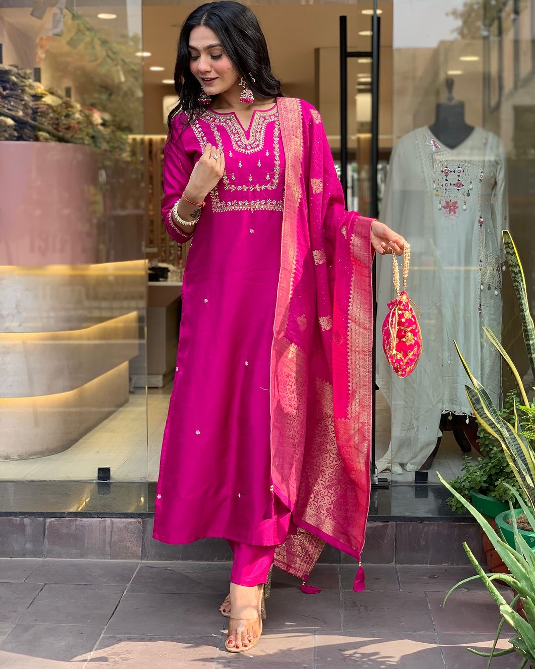 MAROON COLOURED VISCOSE CHANDERI WEAR KURTA SET