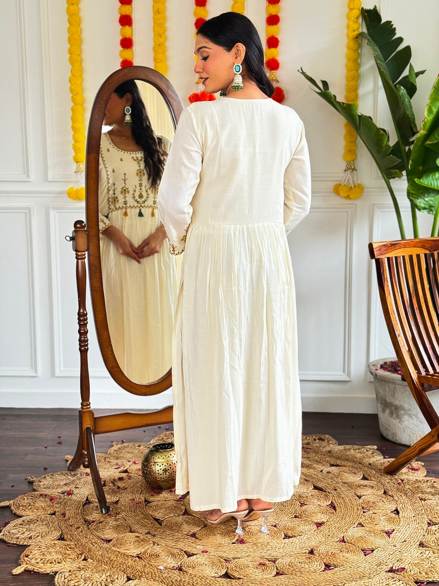 WHITE COLOURED WOMEN EMBROIDERY WORK KURTA SET