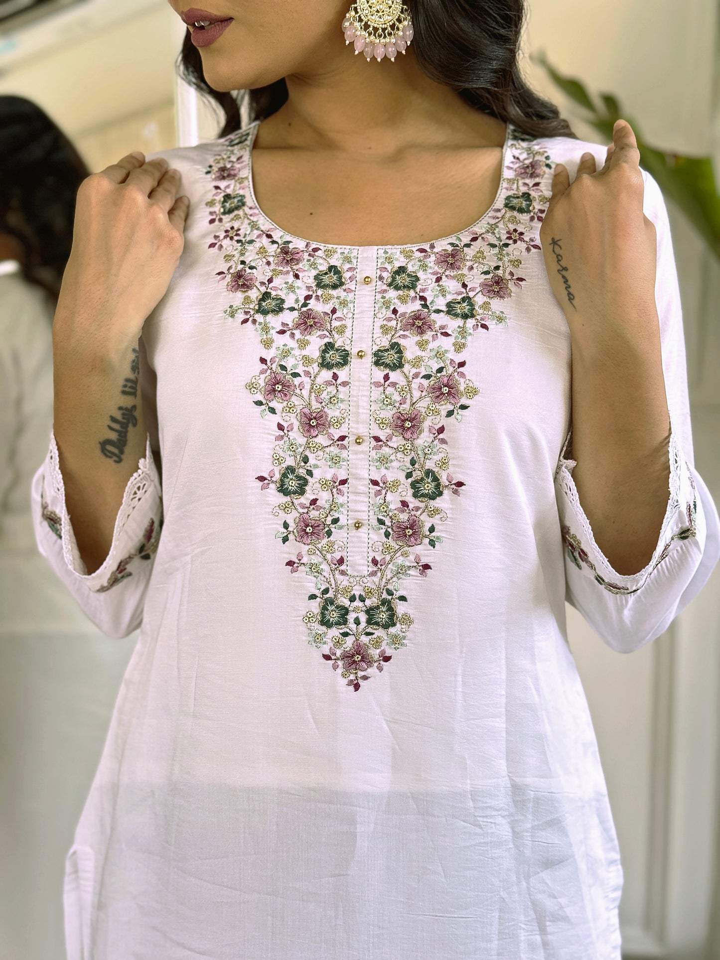 WHITE COLOURED WOMEN EMBROIDERY WORK KURTA SET