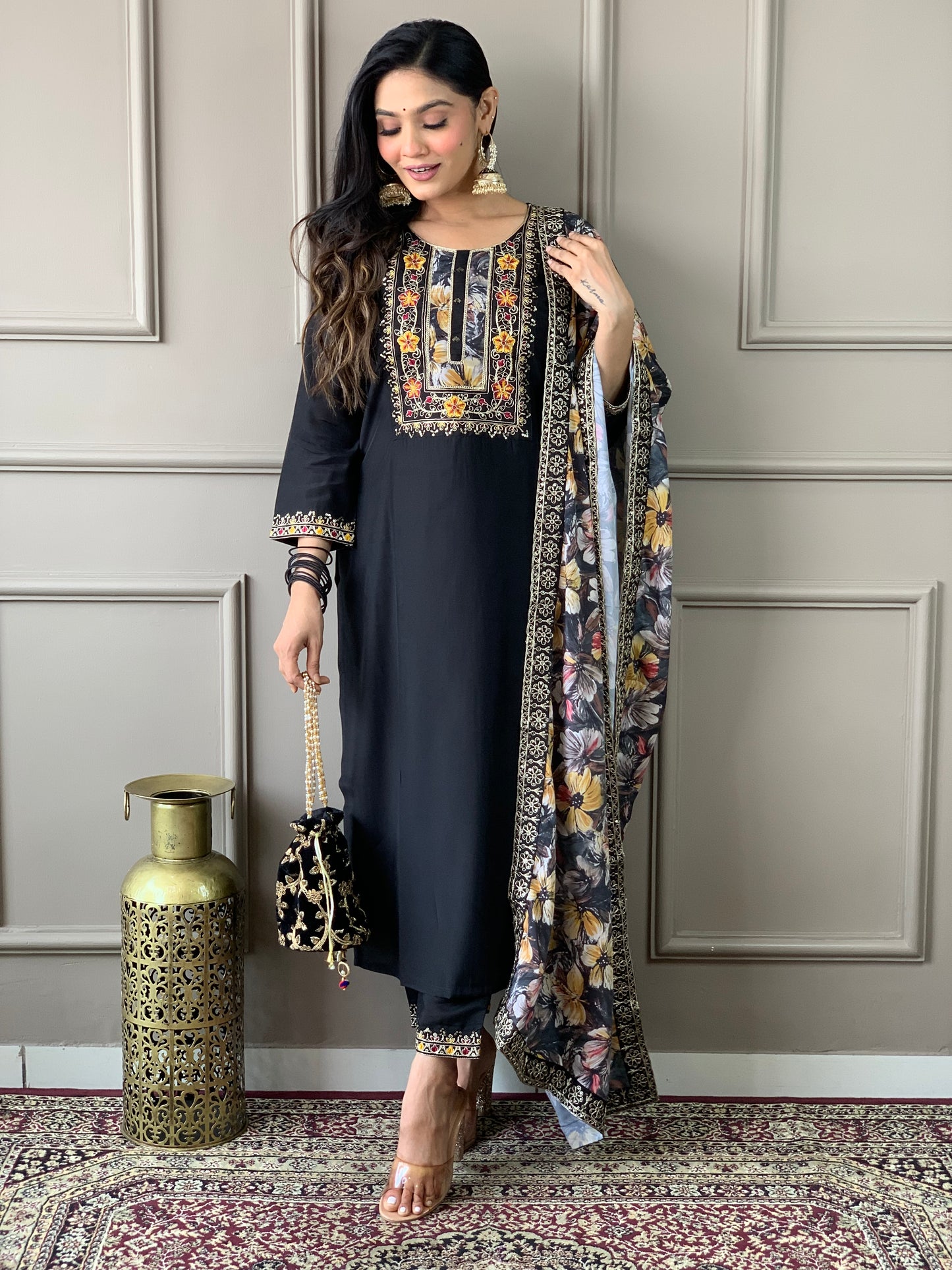 HAZEL BLACK COLOURED VISCOSE RAYON KURTA SET