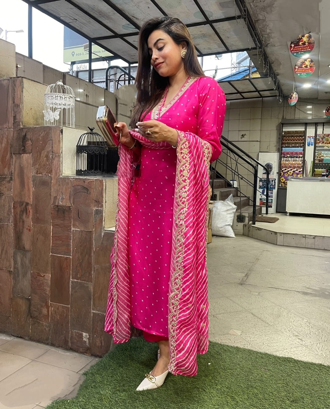JENNY PINK COLOURED WOMEN'S MUSLIN KURTA SET