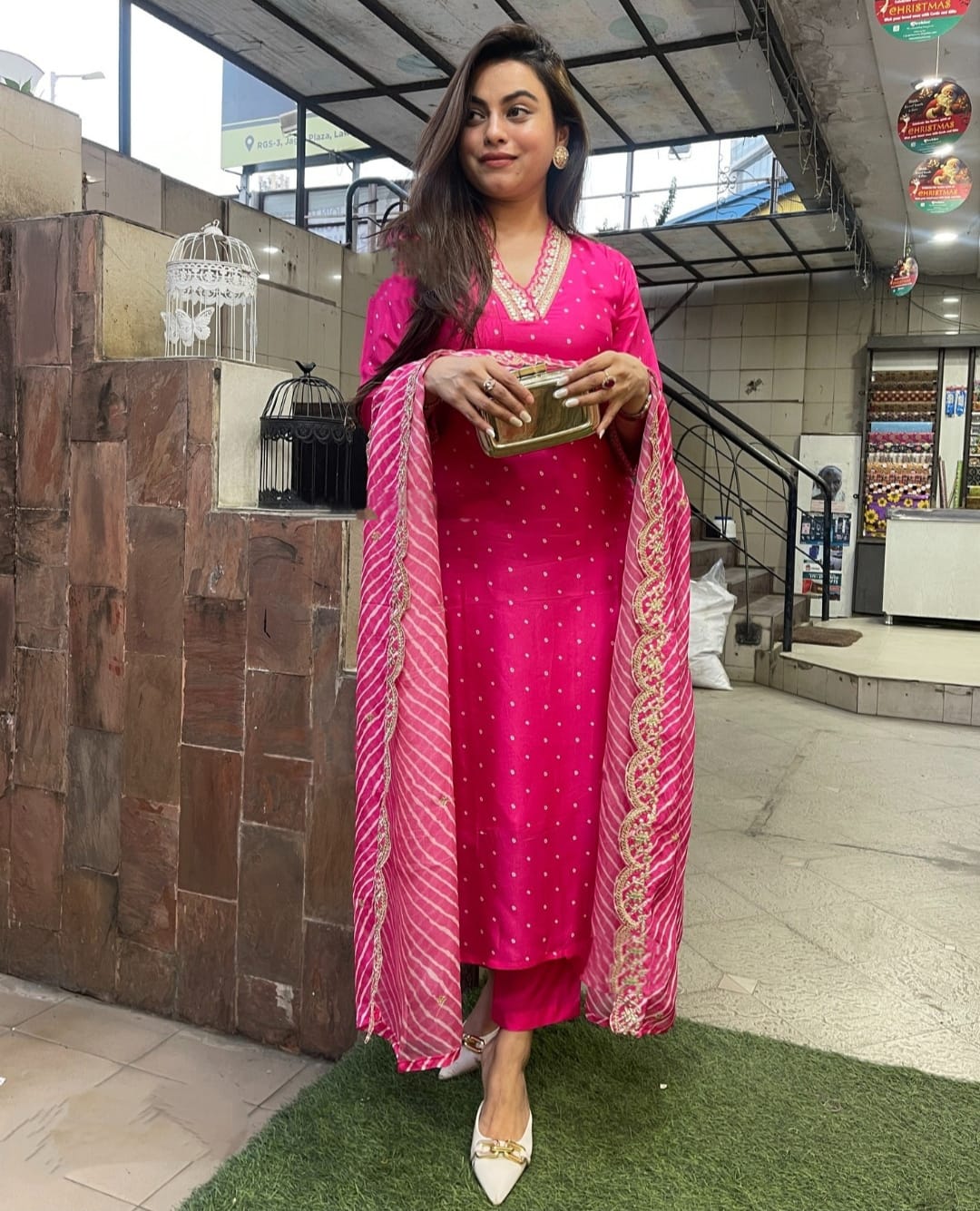 JENNY PINK COLOURED WOMEN'S MUSLIN KURTA SET