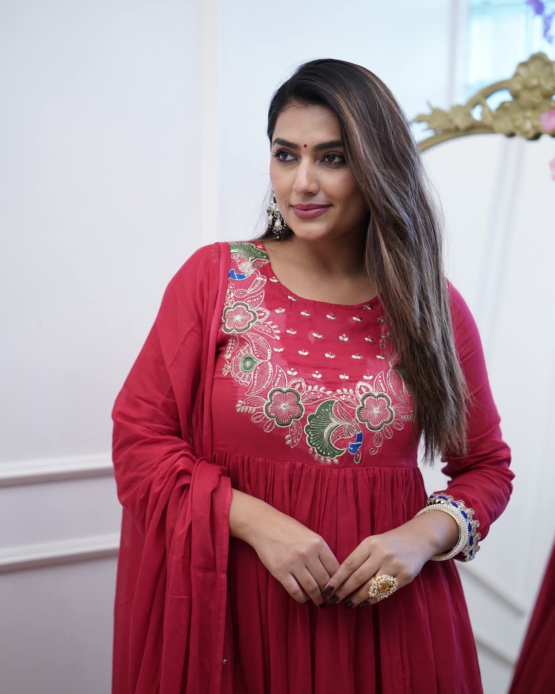 MORLO RED COLOURED WOMEN'SBSY CHINNON KURTA WITH PANT DUPATTA SET