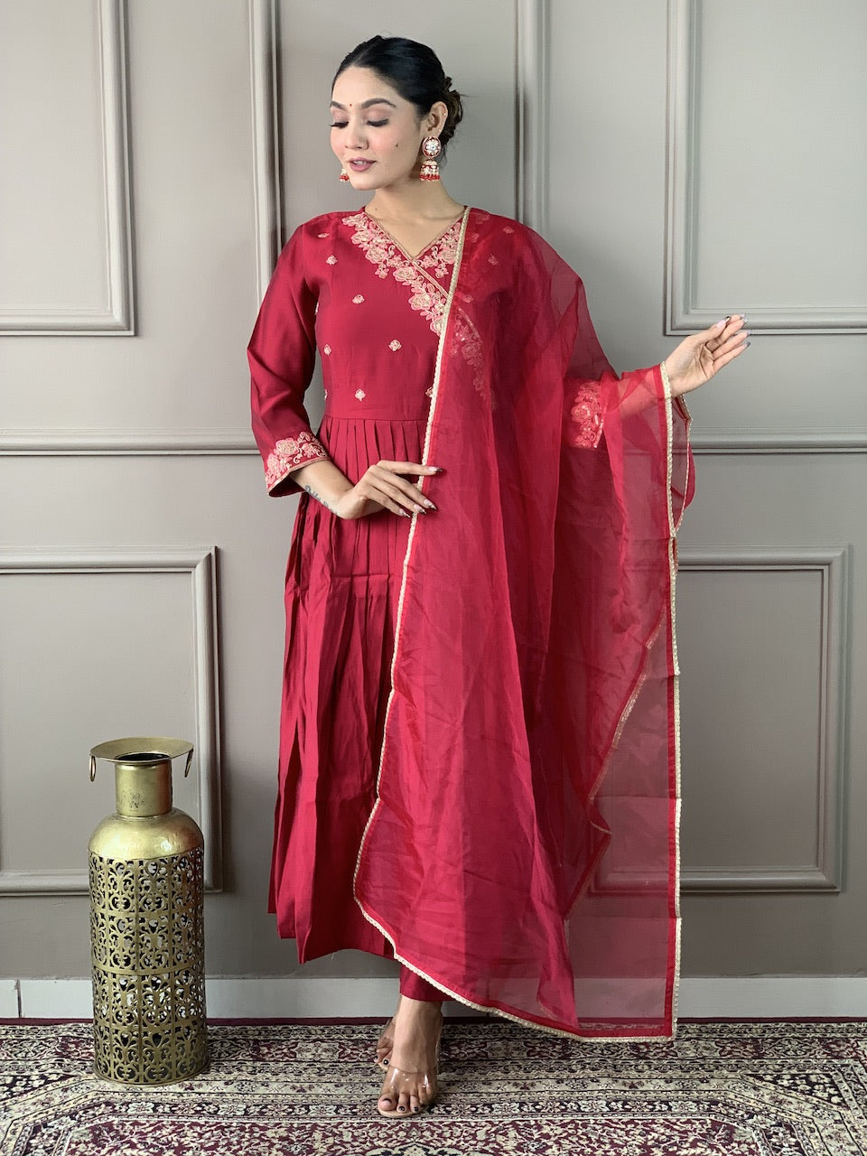 OLIVIA RED COLOURED WOMEN'S VISCOSE CHANDERI EMBROIDERY KURTA WITH PANT DUPATTA SET
