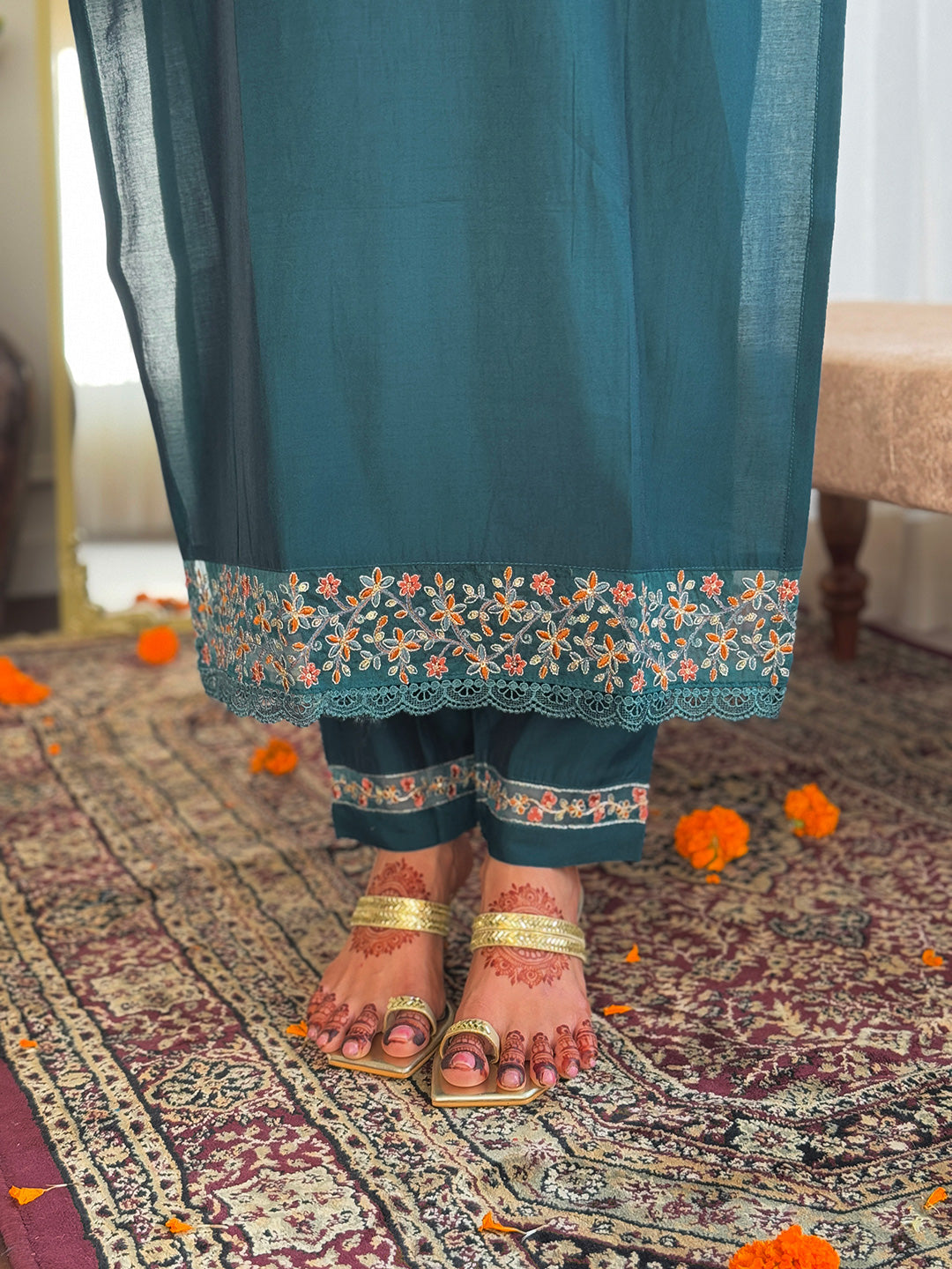 TEAL COLOURED WOMEN'S CHANDERI SILK EMBROIDERED KURTA WITH PANT DUPATTA SET