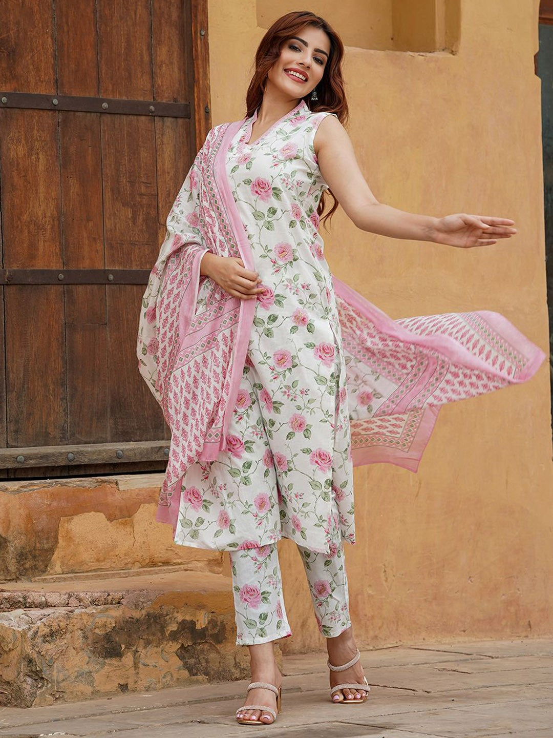 DAMINI PINK COLOURED WOMEN'S COTTON SLUB KURTA WITH PANT DUPATTA SET