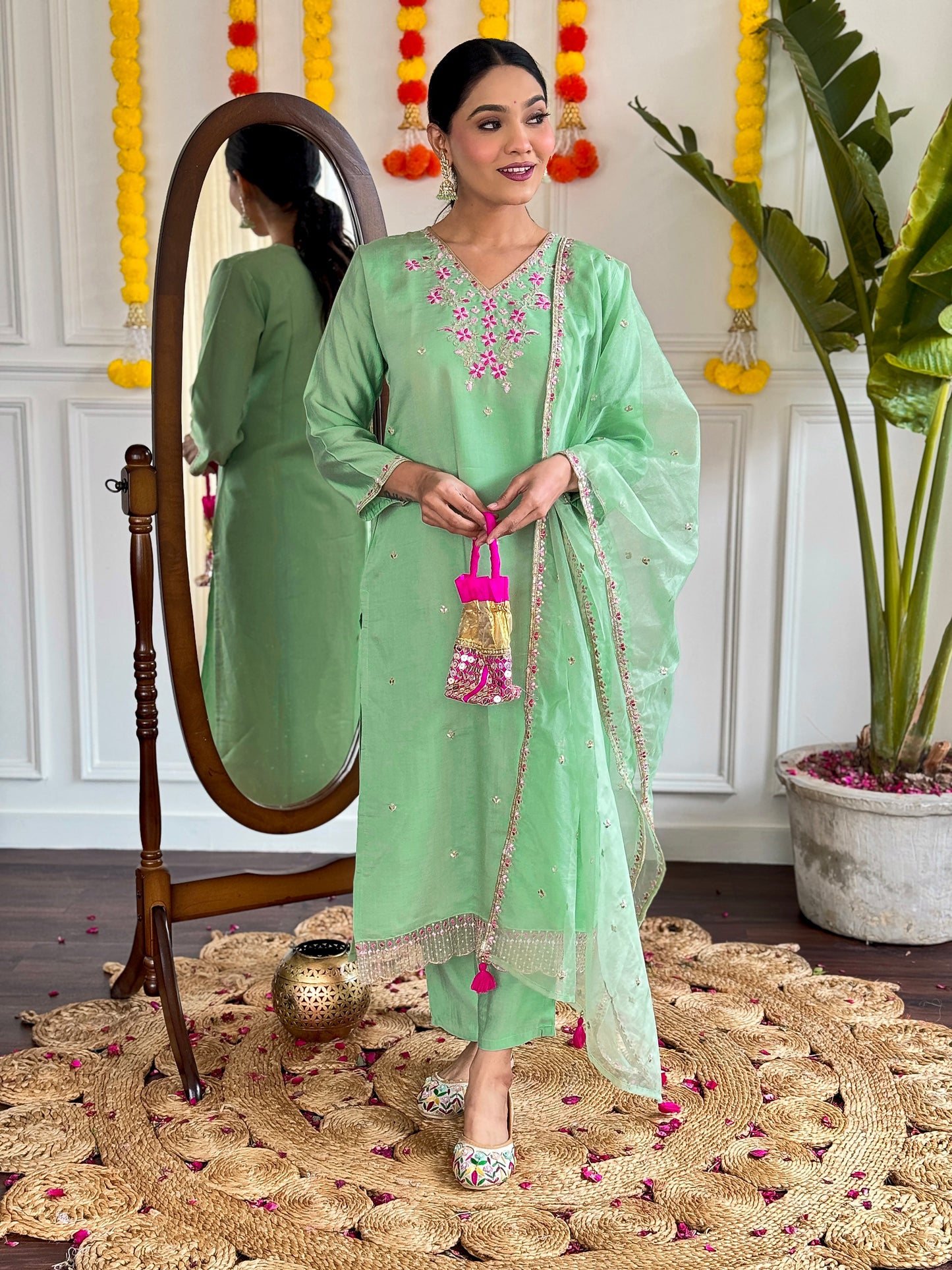 PISTA GREEN COLOURED WOMEN'S VISCOSE CHANDERI EMBROIDERED KURTA WITH PANT DUPATTA SET