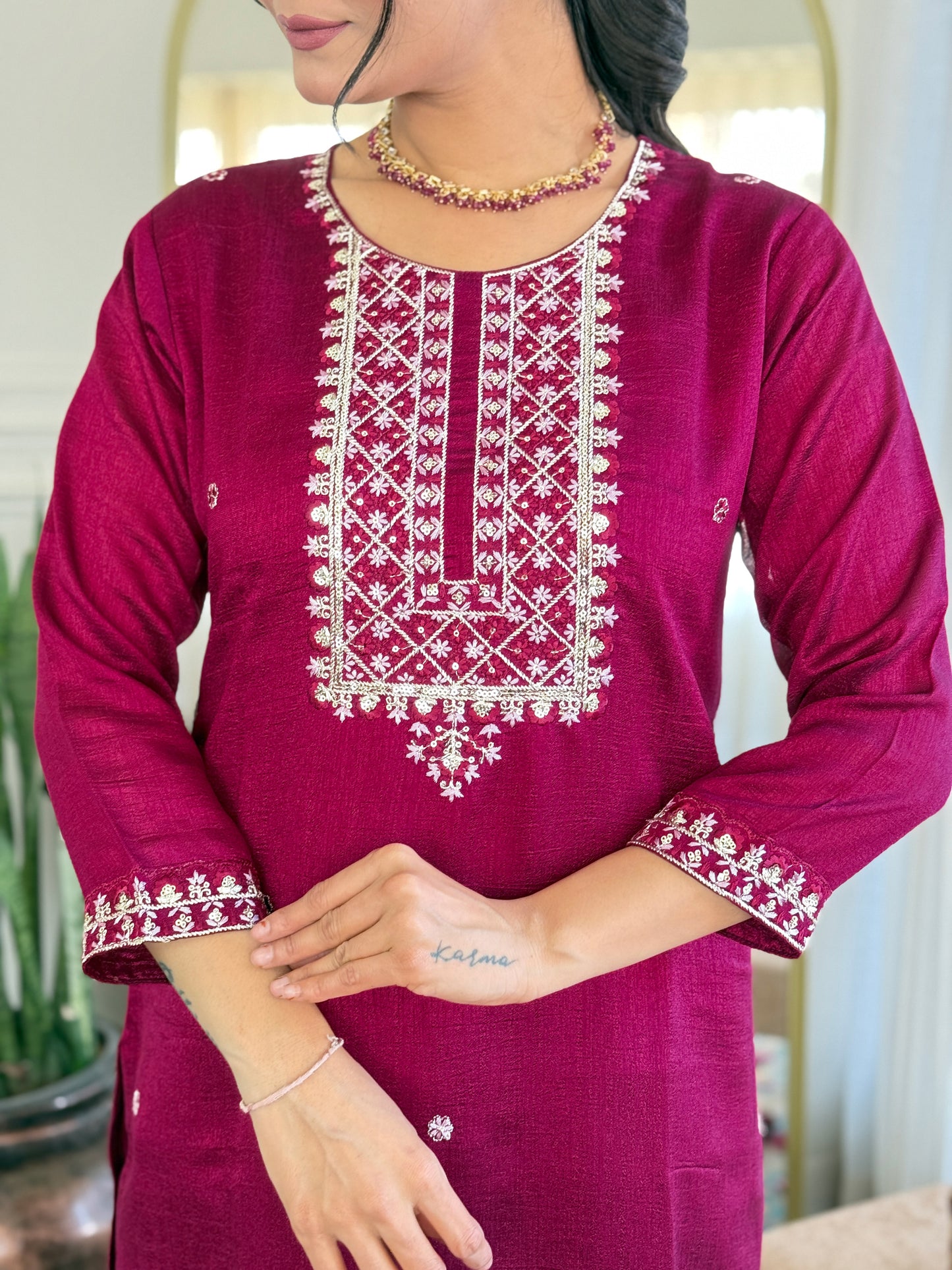 RED PINK COLOURED WOMEN'S CP VICHITRA EMBROIDERED STRAIGHT KURTA WITH PANT DUPATTA SET
