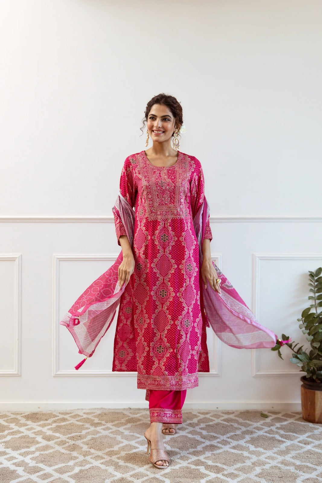 RASHMI PINK COLOURED TREDITIONAL WEAR KURTA SET