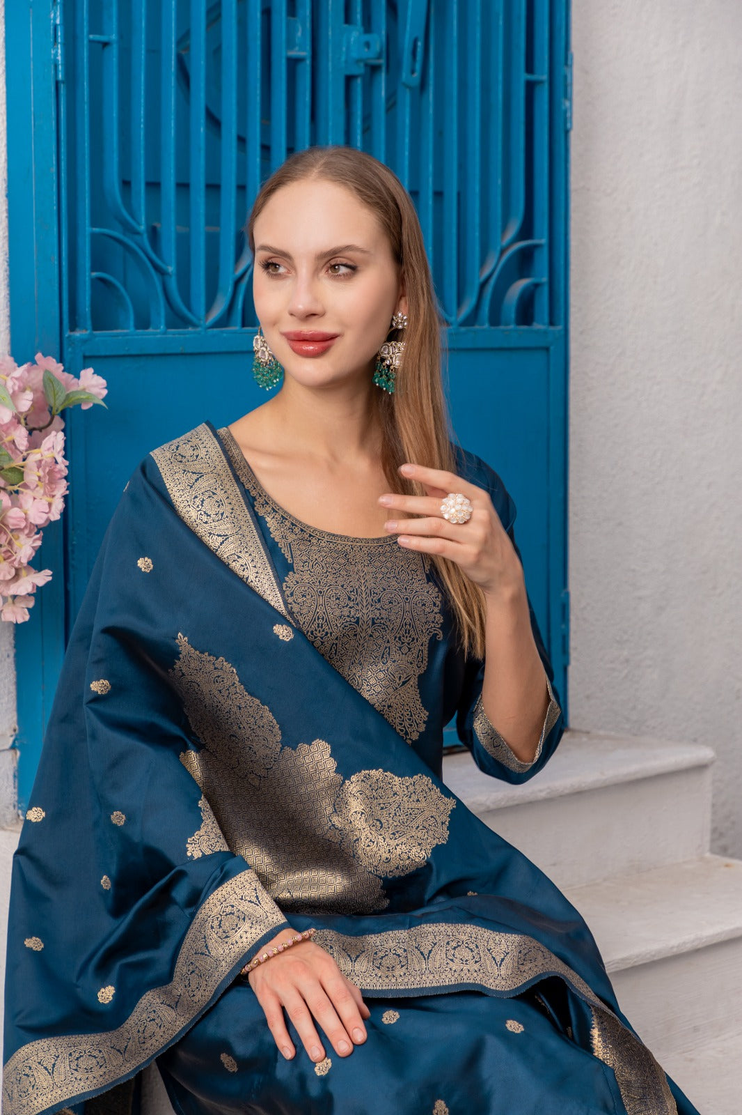 TEAL COLOURED TREDITIONAL WEAR KURTA SET