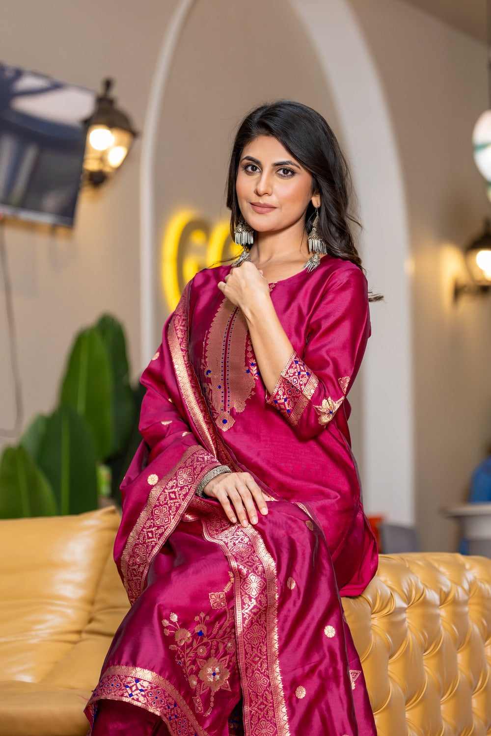 CHERRY COLOURED WOMEN'S POLYSTER KURTA WITH DUPATTA SET
