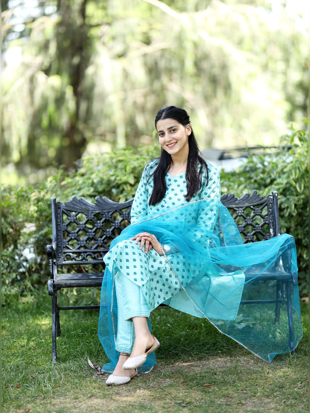 SKY COLOURED WOMEN'S RAYON KURTA WITH DUPATTA SET
