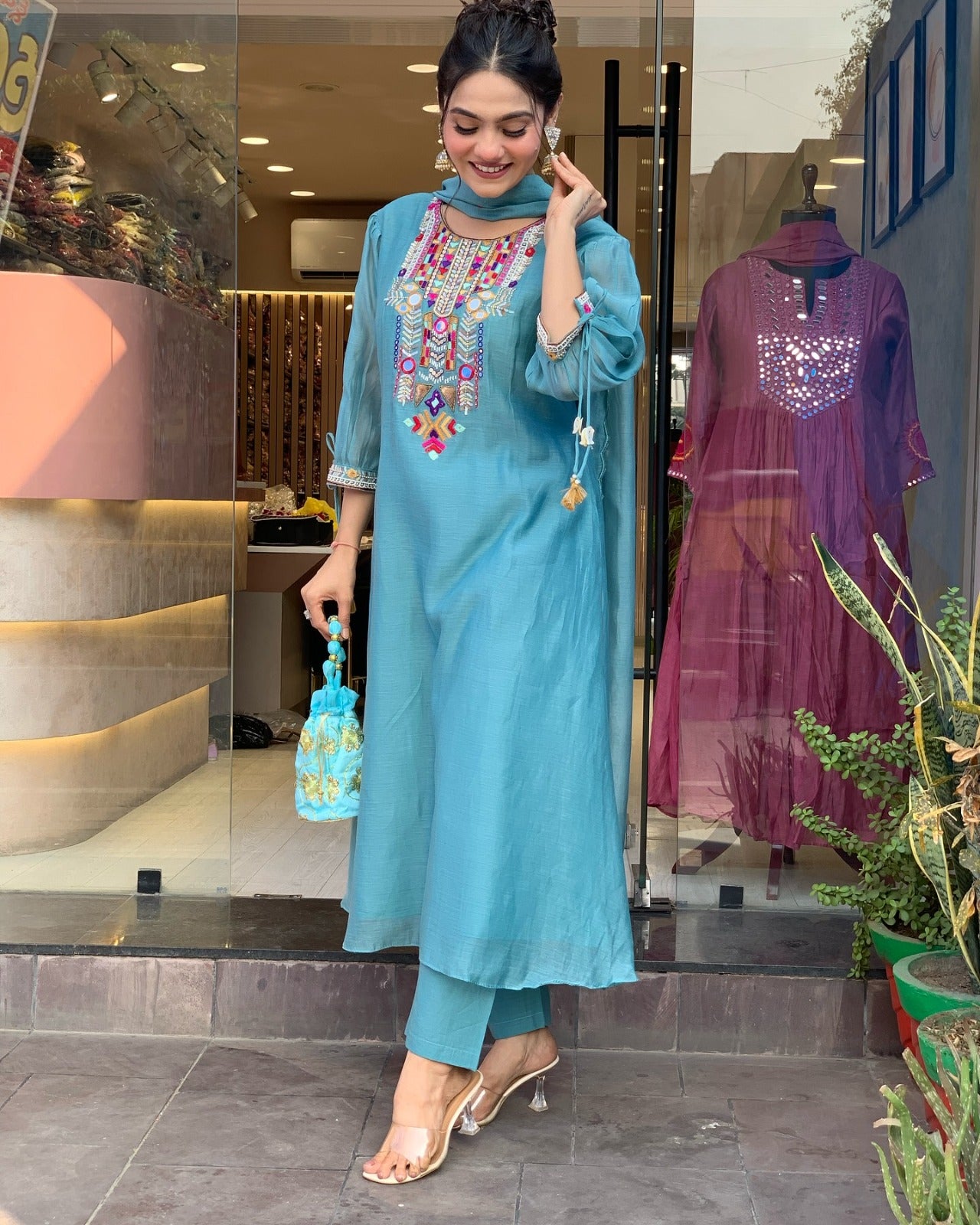 YAMINI BLUE COLOURED WOMEN'S CHANDERI SILK EMBROIDERED KURTA WITH PANT DUPATTA SET