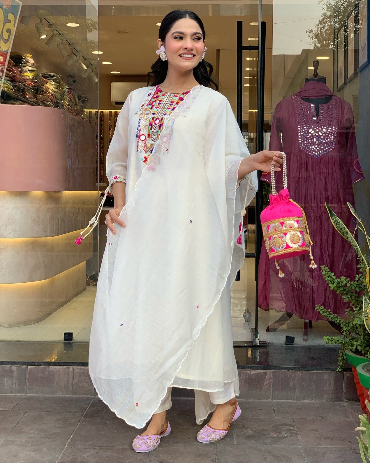 YAMINI WHITE COLOURED WOMEN'S CHANDERI SILK EMBROIDERED KURTA WITH PANT DUPATTA SET