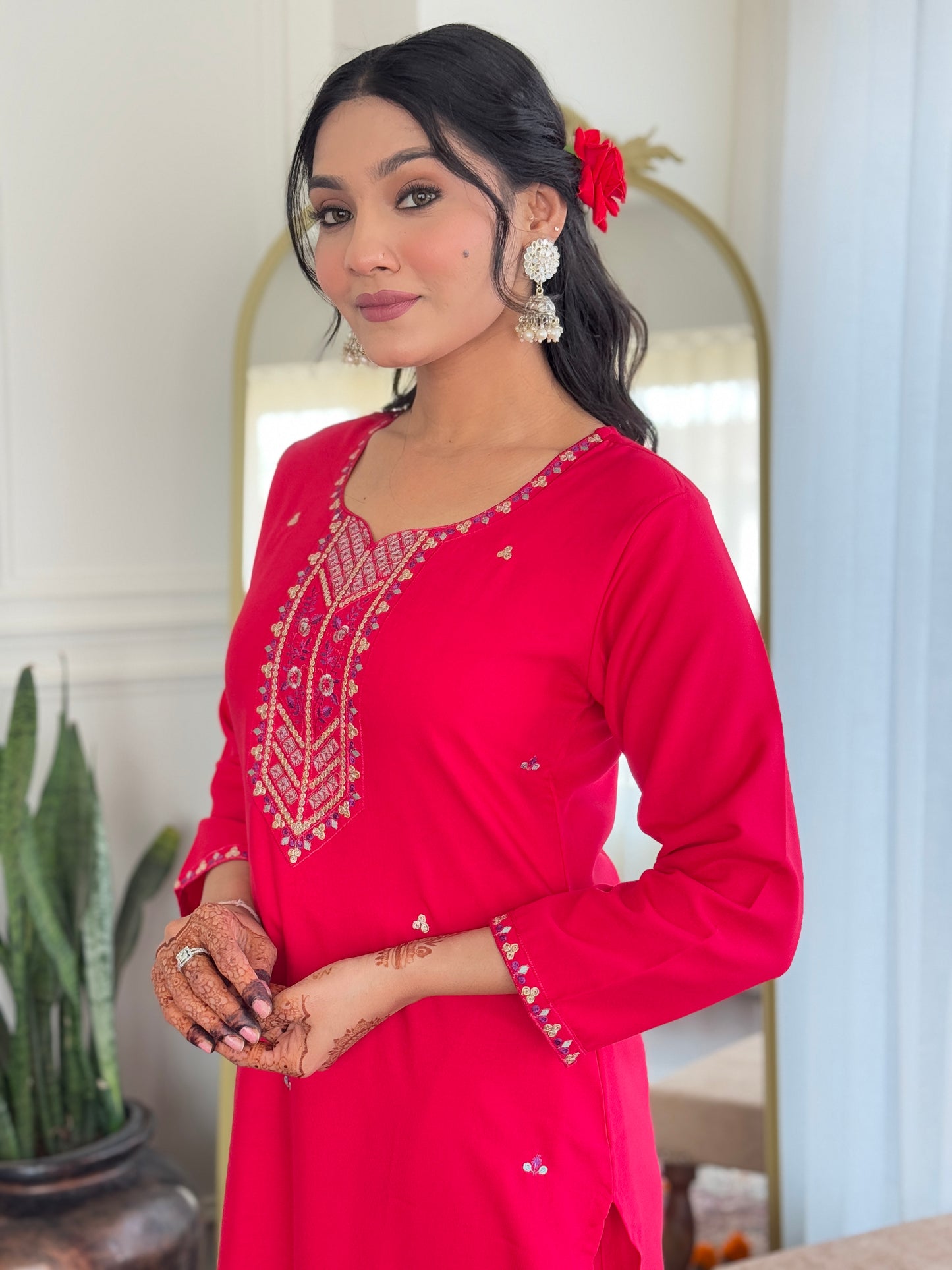 PINK COLOURED WOMEN EMBROIDERY WORK KURTA SET