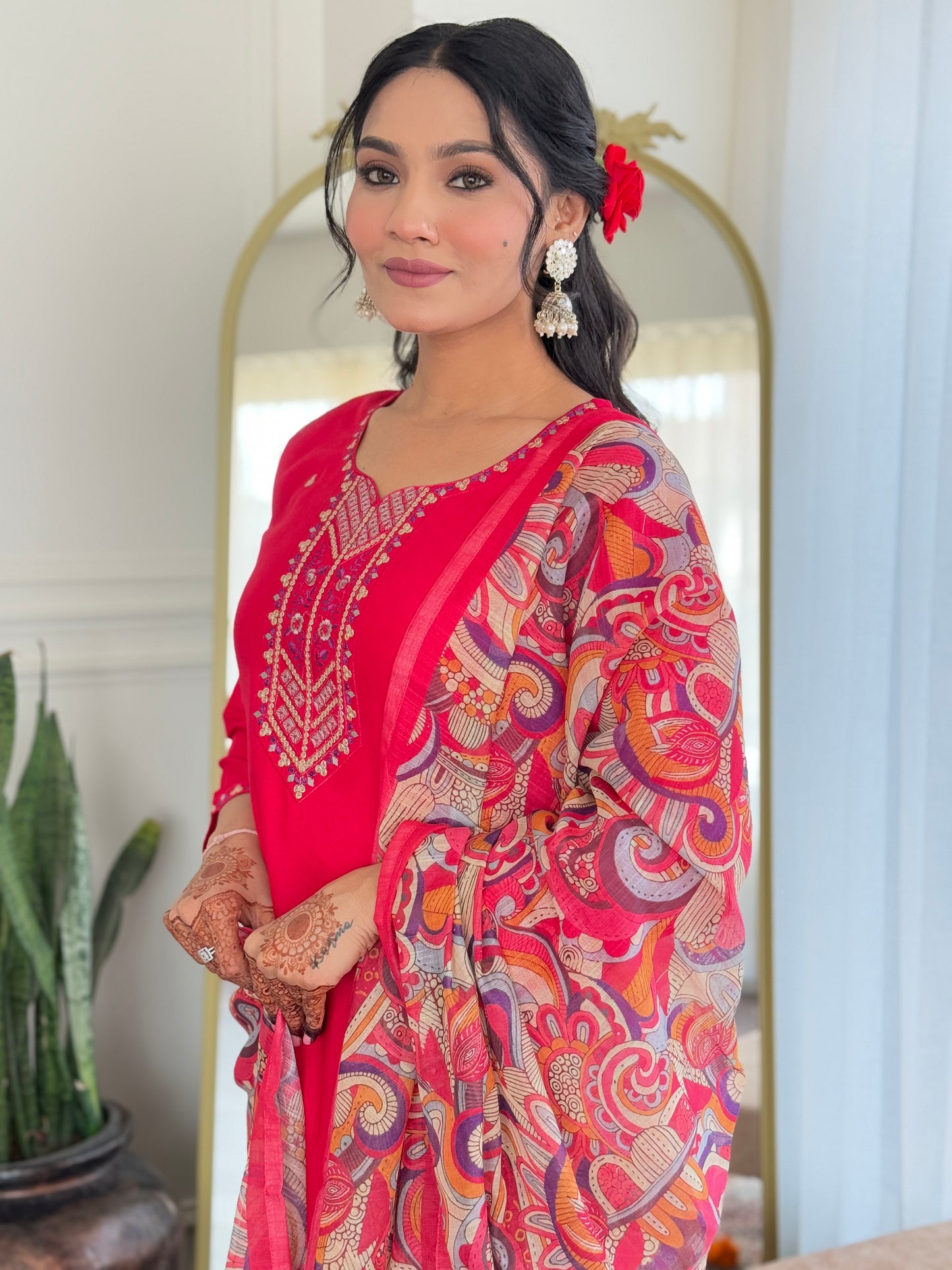PINK COLOURED WOMEN EMBROIDERY WORK KURTA SET