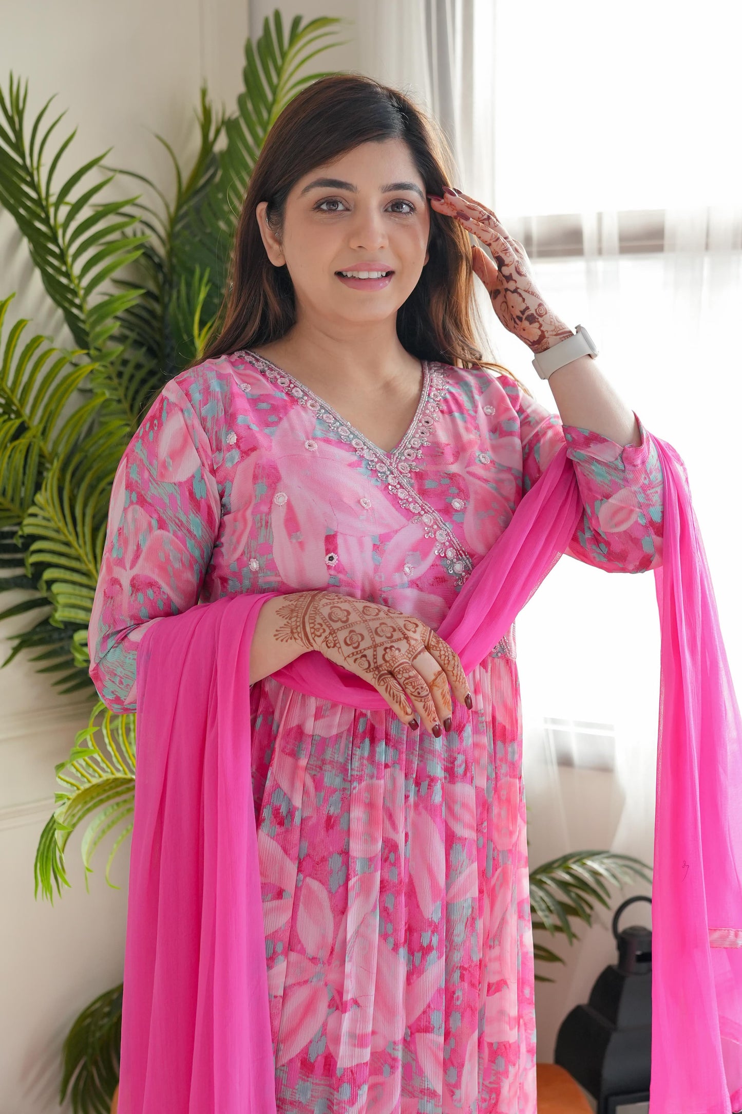 LIGHT PINK COLOURED WOMEN'S CHINON KURTA SET