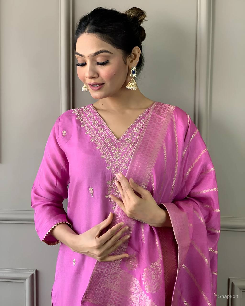JENA LIGHT PINK COLOURED WOMEN'S VISCOSE CHANDERI KURTA WITH PANT DUPATTA SET