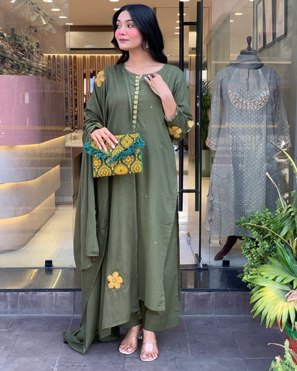 GREEN COLOURED  WOMEN'S CHANDERI SILK  KURTA WITH  DUPATTA SET