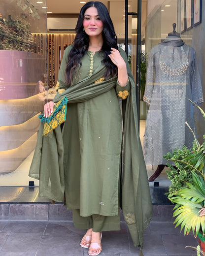 GREEN COLOURED  WOMEN'S CHANDERI SILK  KURTA WITH  DUPATTA SET