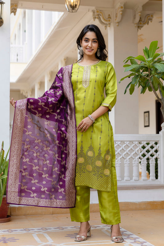 MINT GREEN COLOURED WOMEN'S  PURE SILK  KURTA WITH  DUPATTA SET