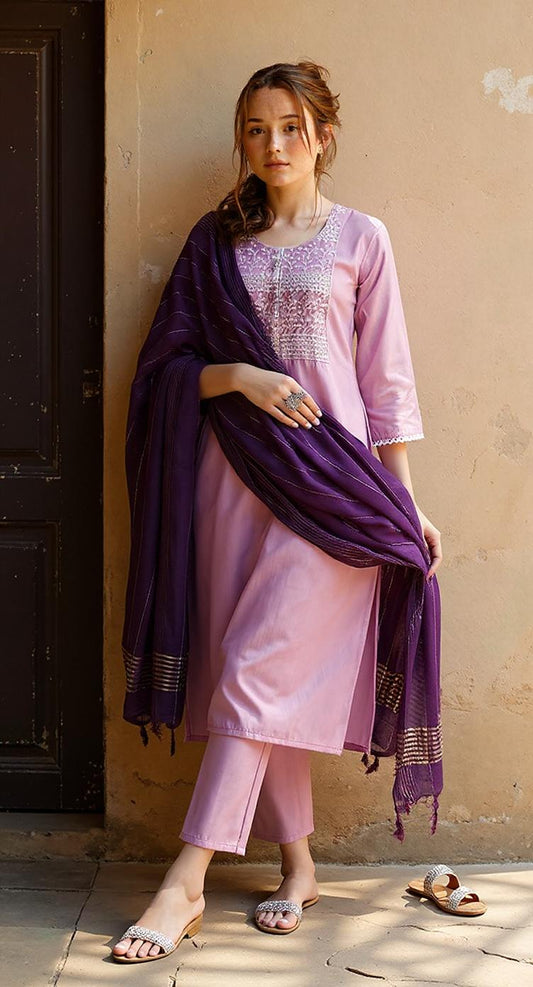 LAVENDER COLOURED  WOMEN'S POLYSETER  KURTA WITH  DUPATTA SET