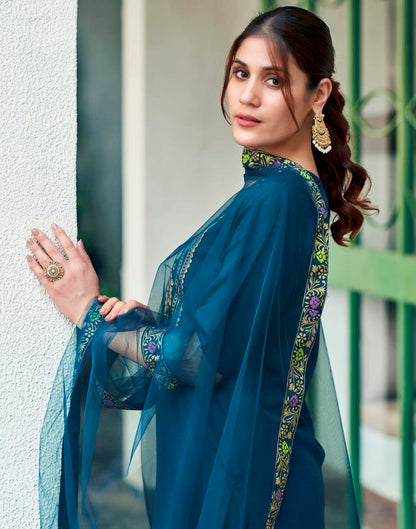BLUE  COLOURED  WOMEN'S VISCOSE RAYON KURTA WITH  DUPATTA SET