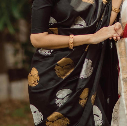 Floral Zari Silk Blend Banarasi Saree