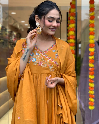 ORANGE  COLOURED Women Embroidered Chanderi Kurta set