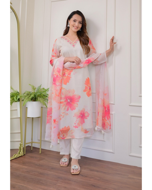 HARLIN WHITE  COLOURED WOMEN'S  EMBROIDERY  KURTA SET