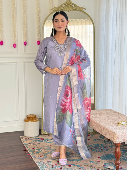 GREY COLOURED  WOMEN'S CHANDERI SILK   EMBROIDERED   KURTA  WITH PANT DUPATTA  SET